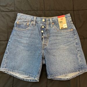 LEVI’S 501 SHORTS